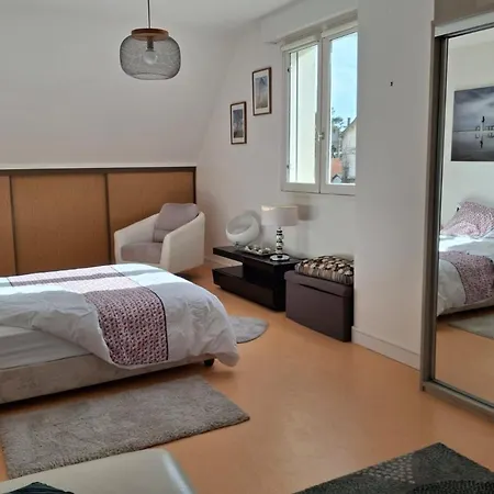 Bright House With Terrace Pornichet